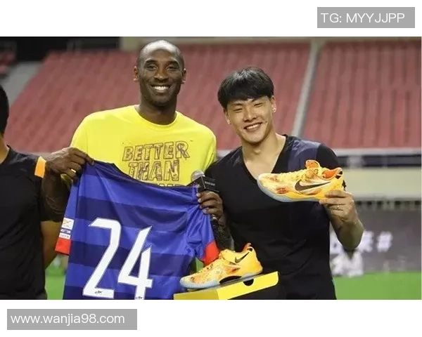 足球明星因场上表现引发球迷愤怒视频曝光引发热议与讨论